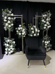 Black Velvet Buttoned Chair