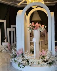 3D Round Leg arch backdrop