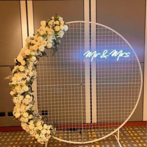 Mr and Mrs Neon Sign