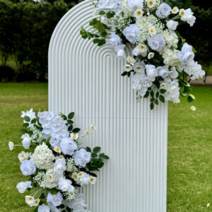 White Ripple Arch Backdrop (Delivery Item)